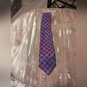 Murano Pink‎ and purple silk tie square floral type pattern